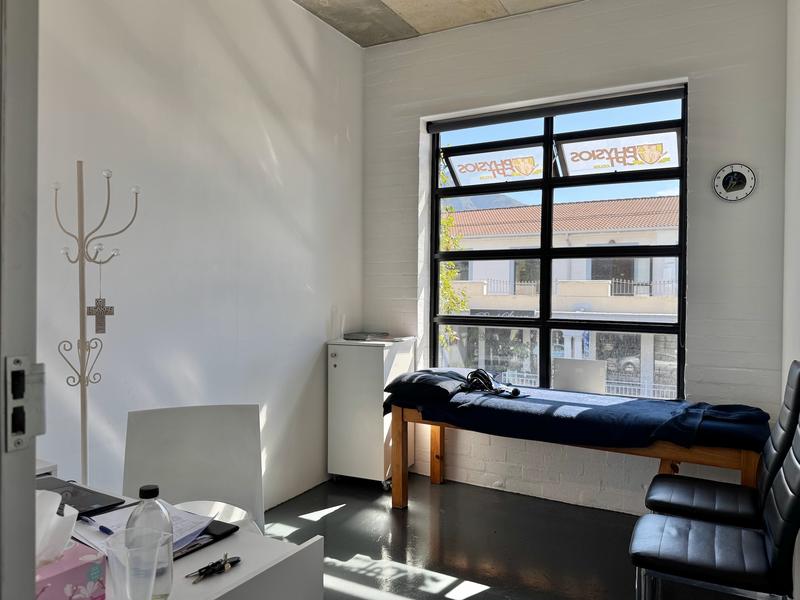 To Let Commercial Property for Rent in Claremont Western Cape